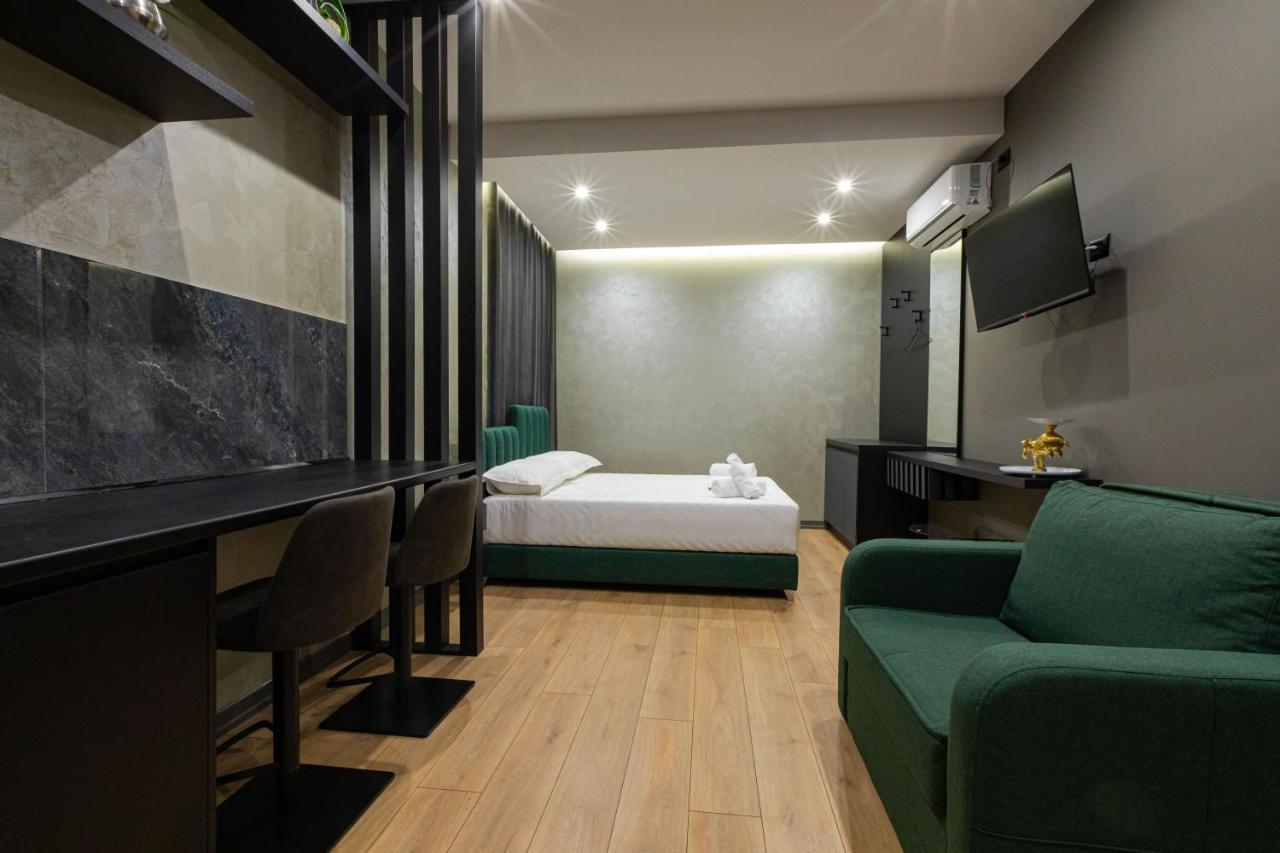 Dea'S Apartaments Tirana Bagian luar foto