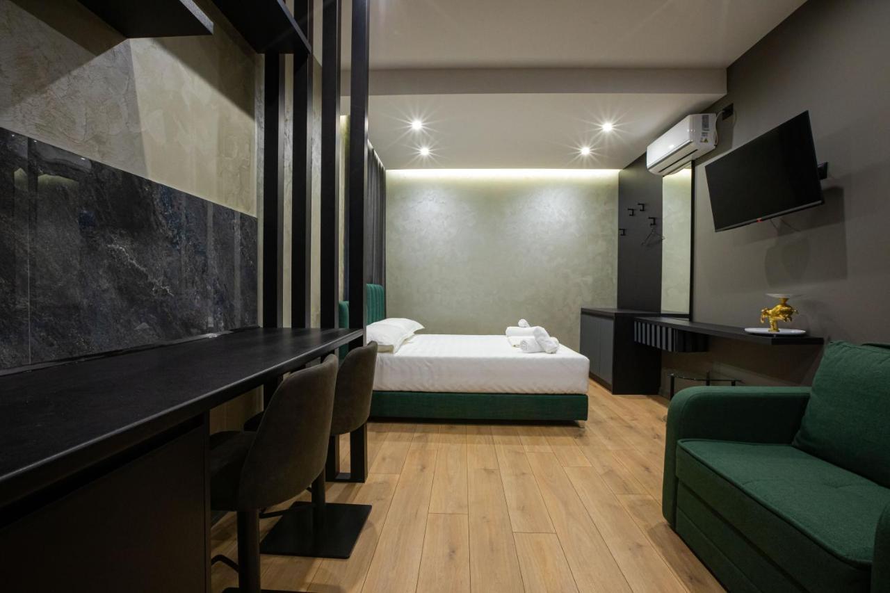 Dea'S Apartaments Tirana Bagian luar foto
