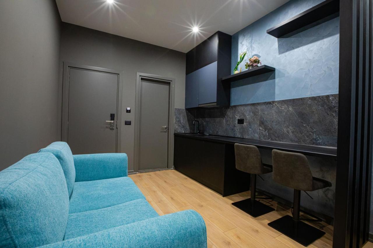 Dea'S Apartaments Tirana Bagian luar foto